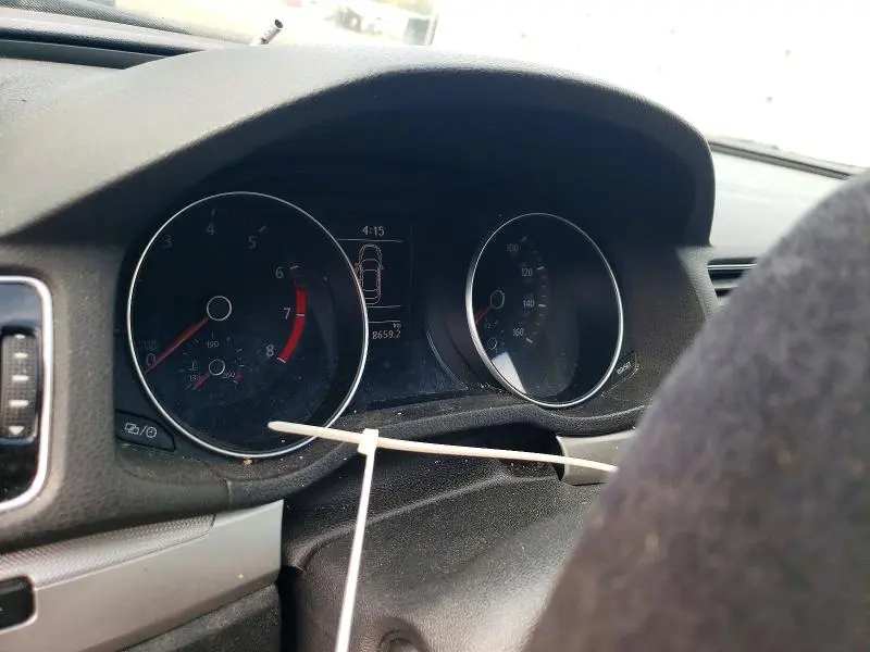 2017 VOLKSWAGEN PASSAT S  