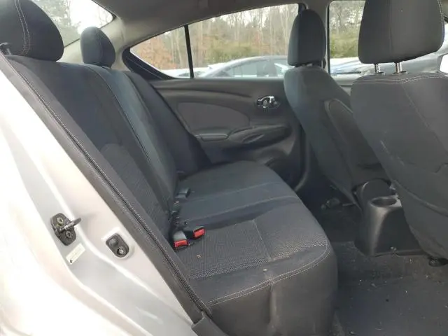 2016 NISSAN VERSA S