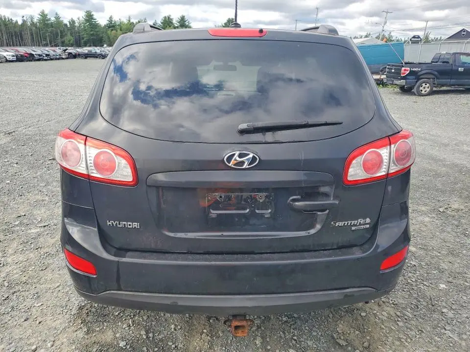 2011 HYUNDAI SANTA FE GLS  