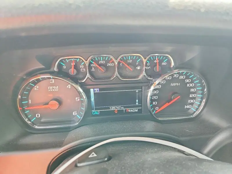 2016 CHEVROLET SUBURBAN C1500 LS  