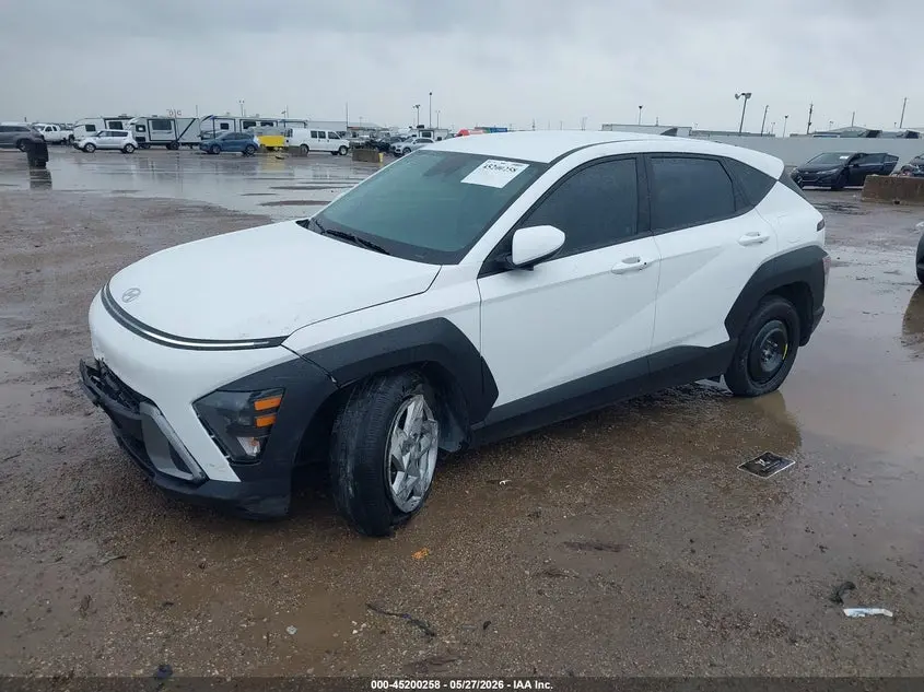2025 HYUNDAI KONA SE