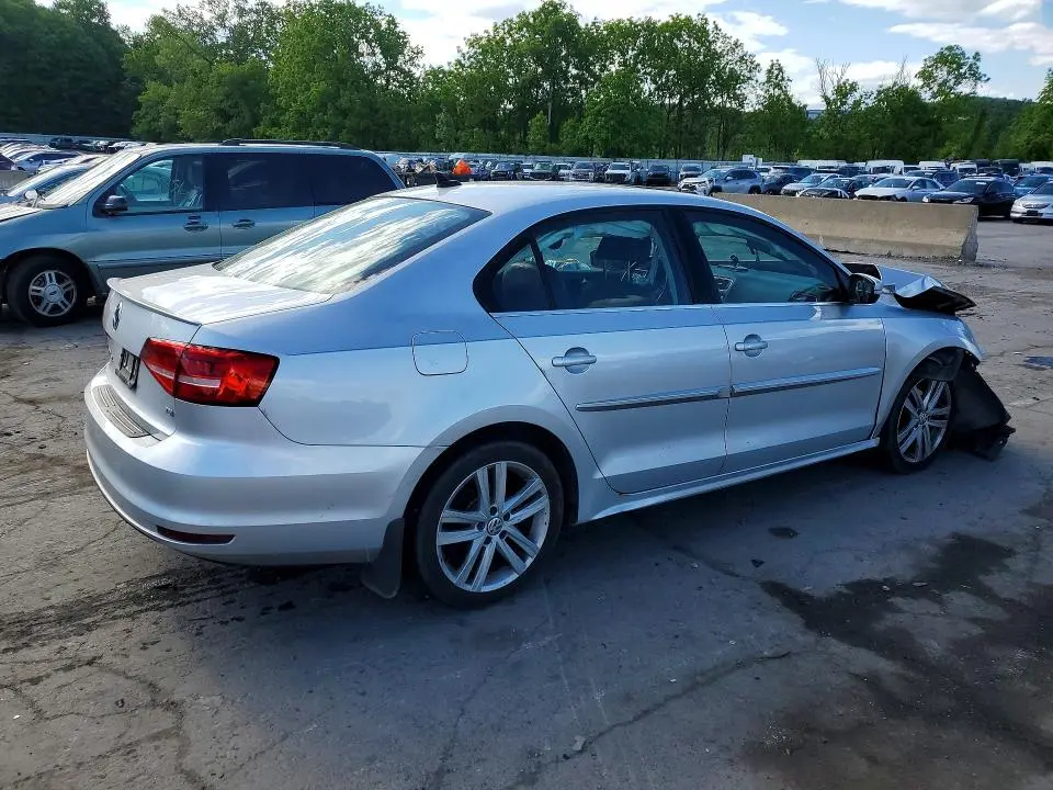 2015 VOLKSWAGEN JETTA TDI  