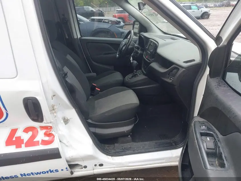 2017 RAM PROMASTER CITY TRADESMAN SLT