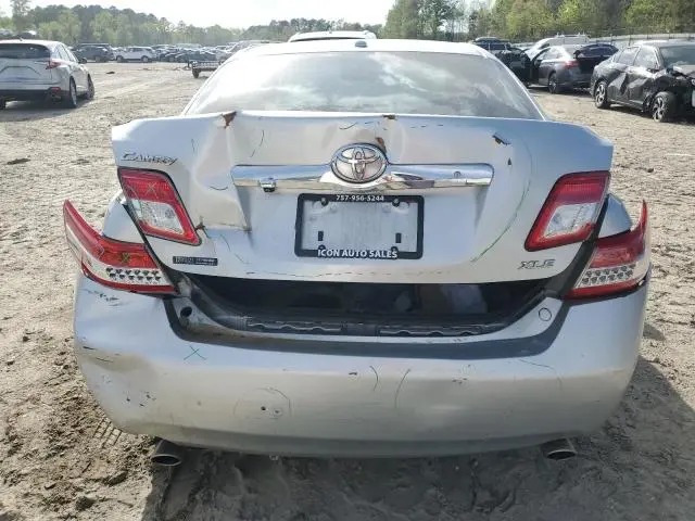 2010 TOYOTA CAMRY SE  