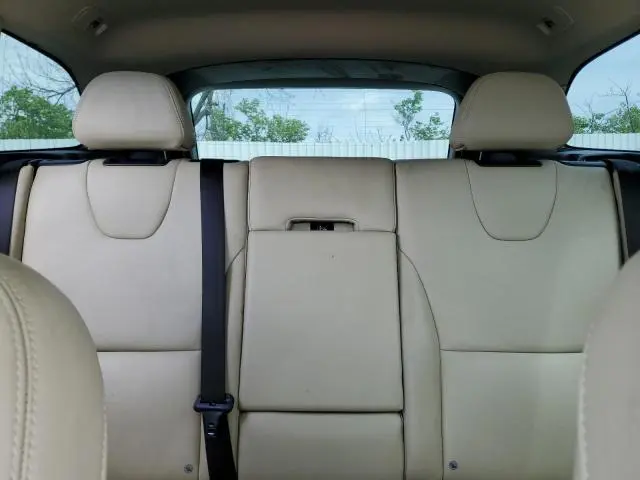 2016 VOLVO XC60 T6 PREMIER  