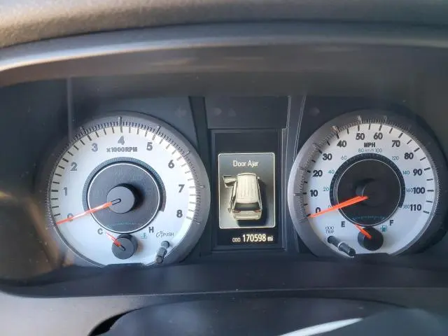 2020 TOYOTA SIENNA SE