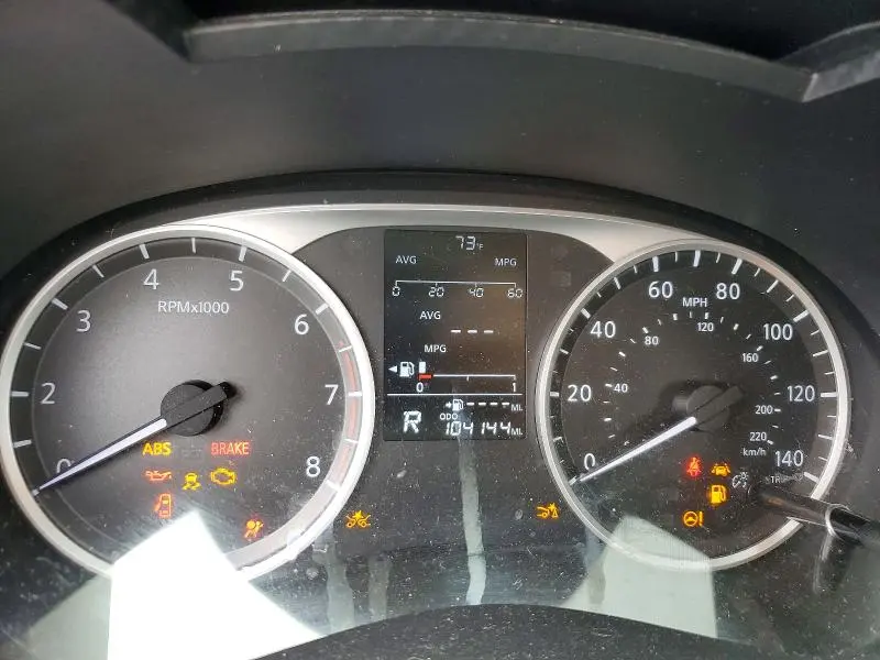 2021 NISSAN VERSA S  