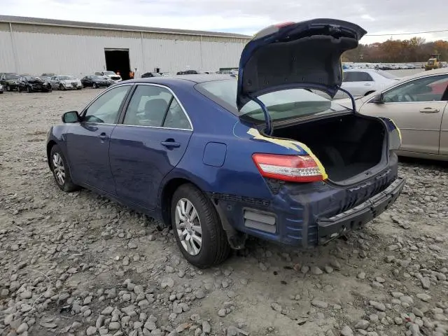 2010 TOYOTA CAMRY BASE  