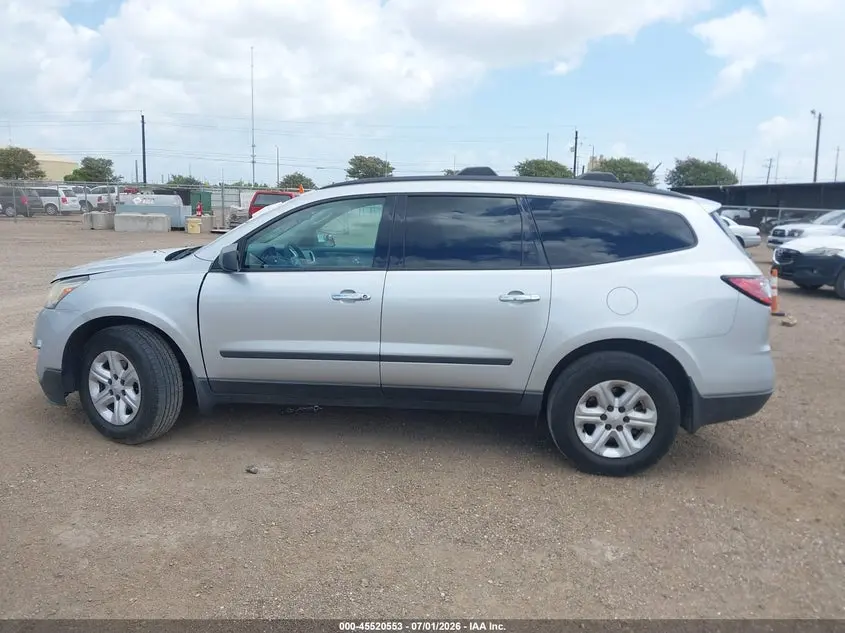 2017 CHEVROLET TRAVERSE LS