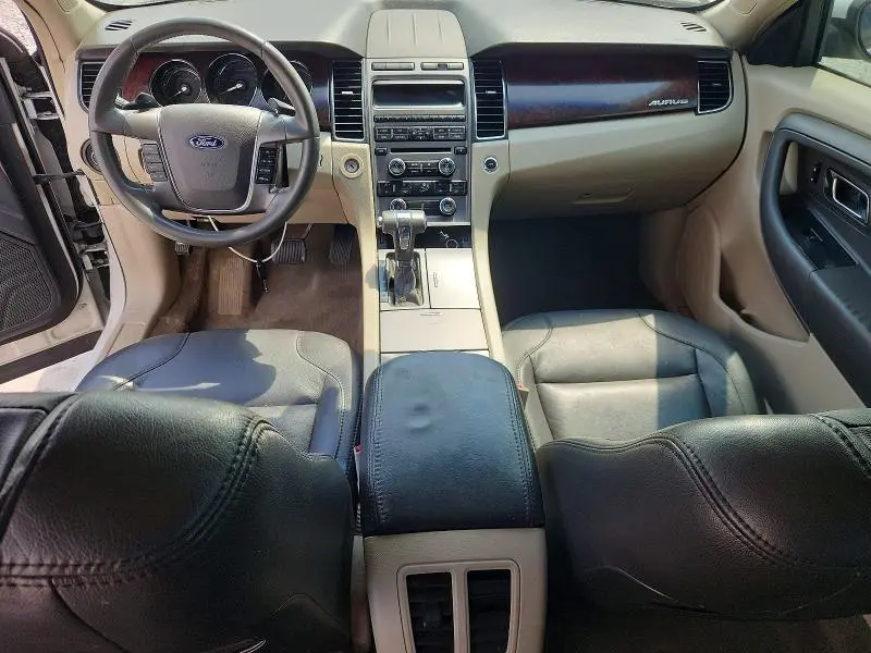2010 FORD TAURUS SEL  