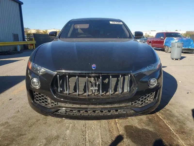2020 MASERATI LEVANTE S  