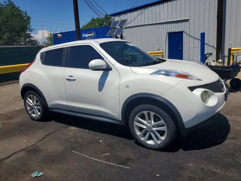 2013 NISSAN JUKE S  