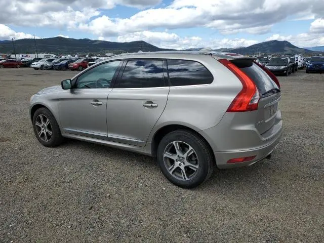 2014 VOLVO XC60 T6  