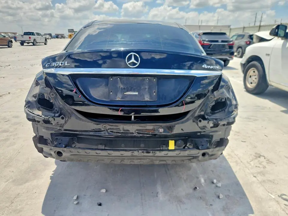 2016 MERCEDES-BENZ C 300 4MATIC  