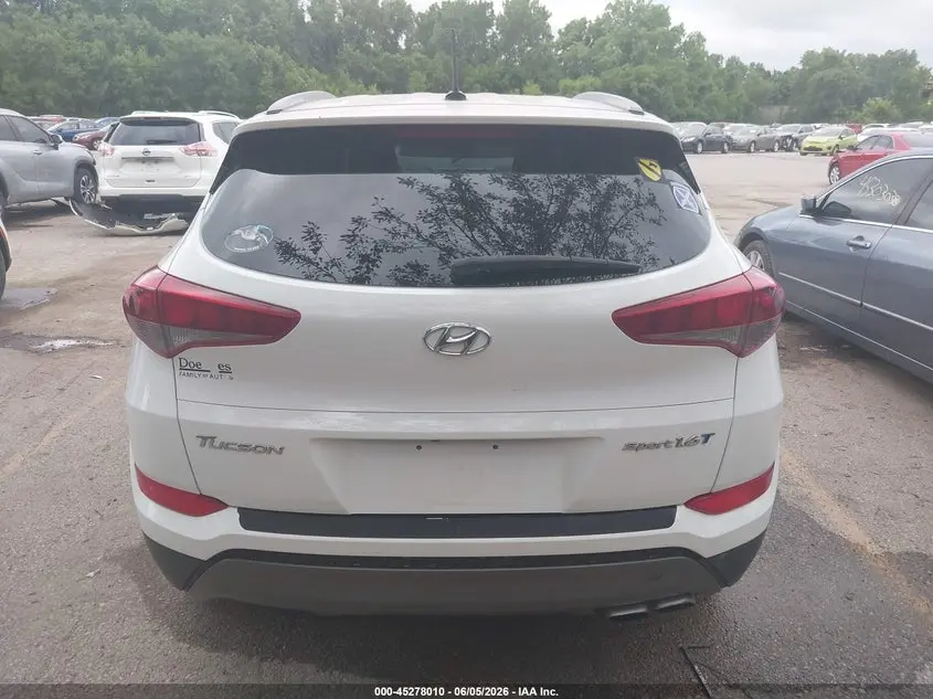 2016 HYUNDAI TUCSON SPORT