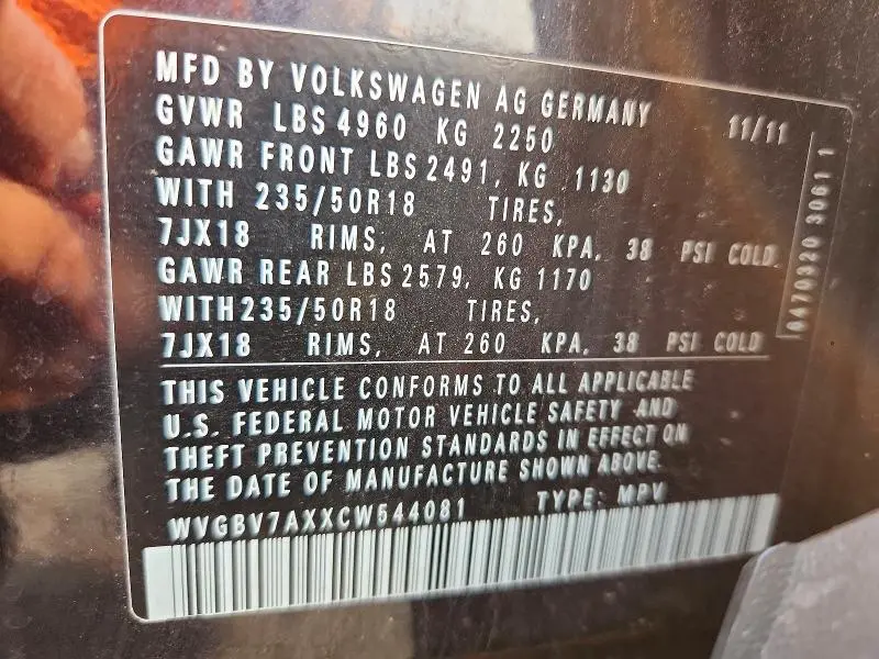 2012 VOLKSWAGEN TIGUAN S  
