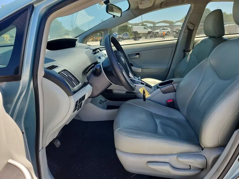 2012 TOYOTA PRIUS THREE  
