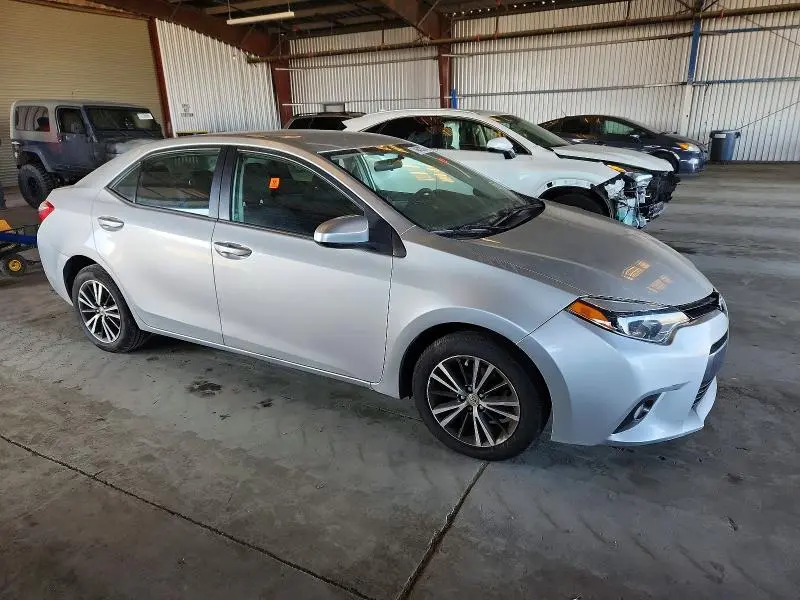 2016 TOYOTA COROLLA LE PLUS  