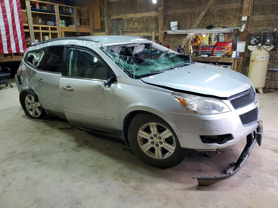2012 CHEVROLET TRAVERSE LT  
