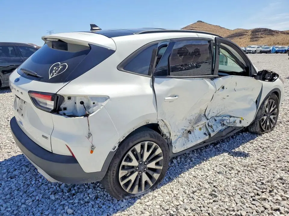 2020 FORD ESCAPE SE SPORT  