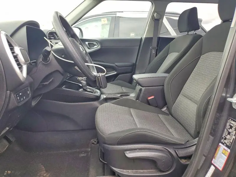 2020 KIA SOUL S  