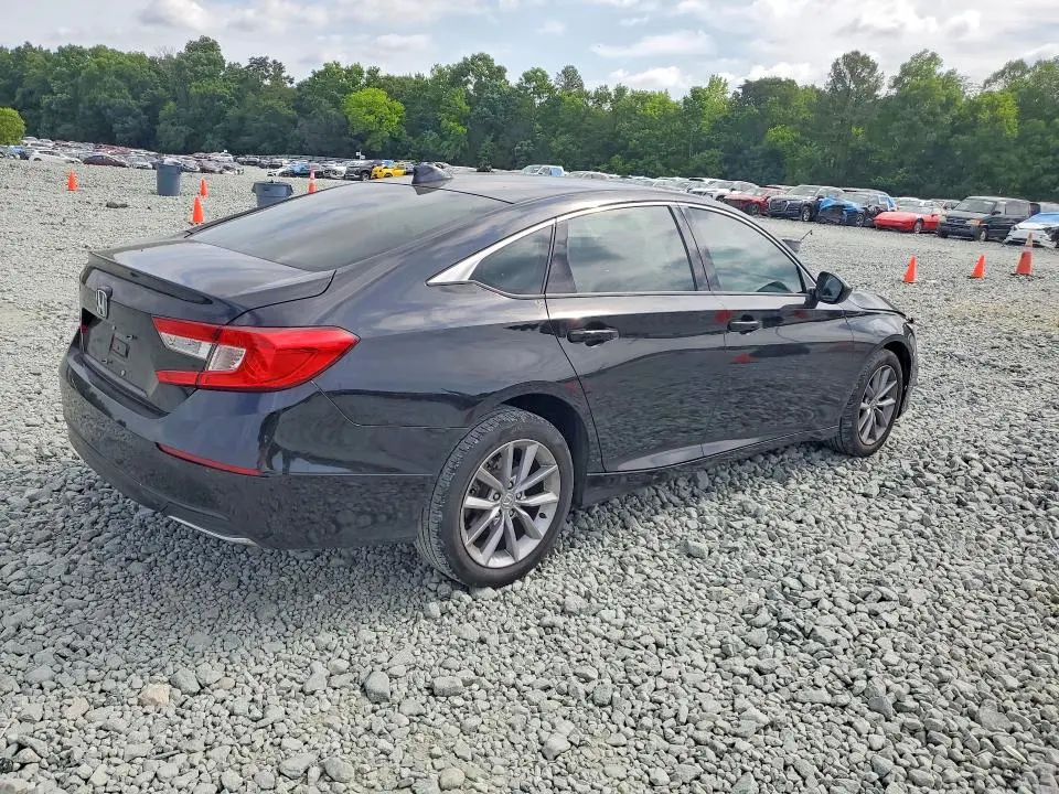 2022 HONDA ACCORD LX  