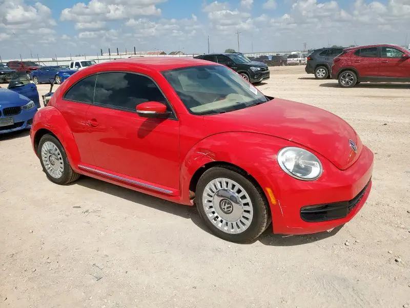 2013 VOLKSWAGEN BEETLE   