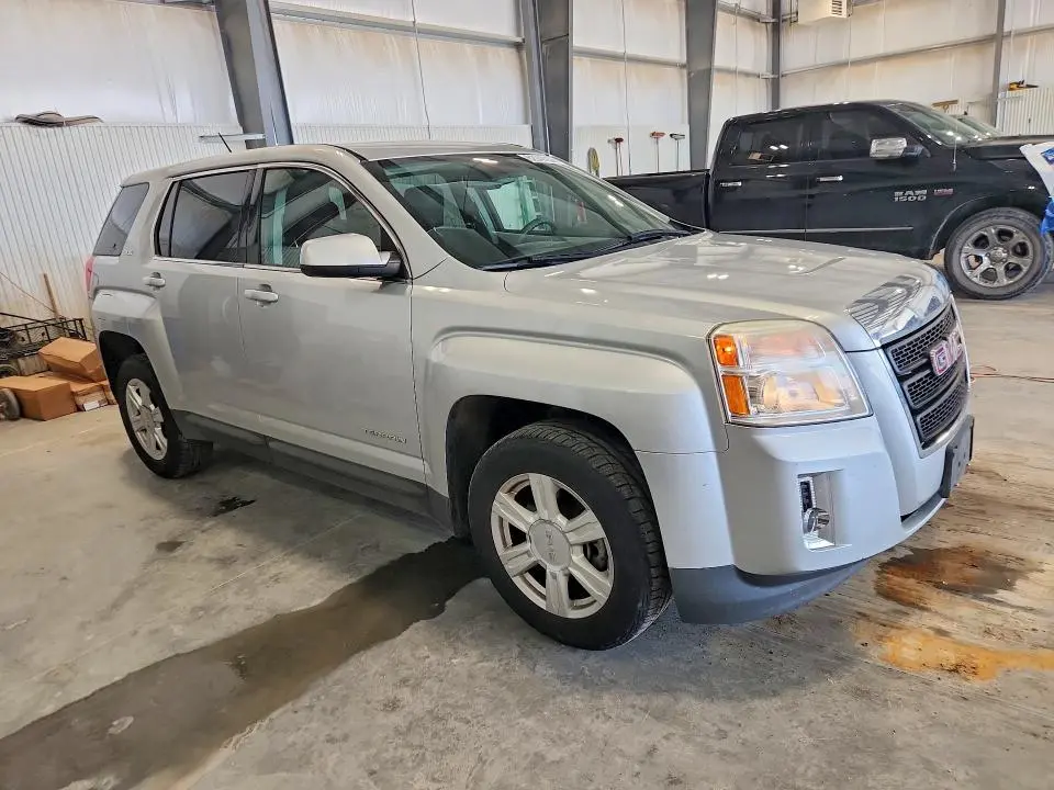 2015 GMC TERRAIN SLE  