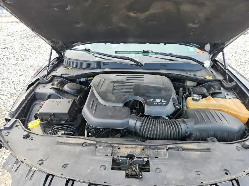 2015 DODGE CHARGER SXT  