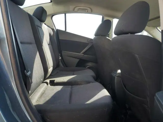 2010 MAZDA 3 I  