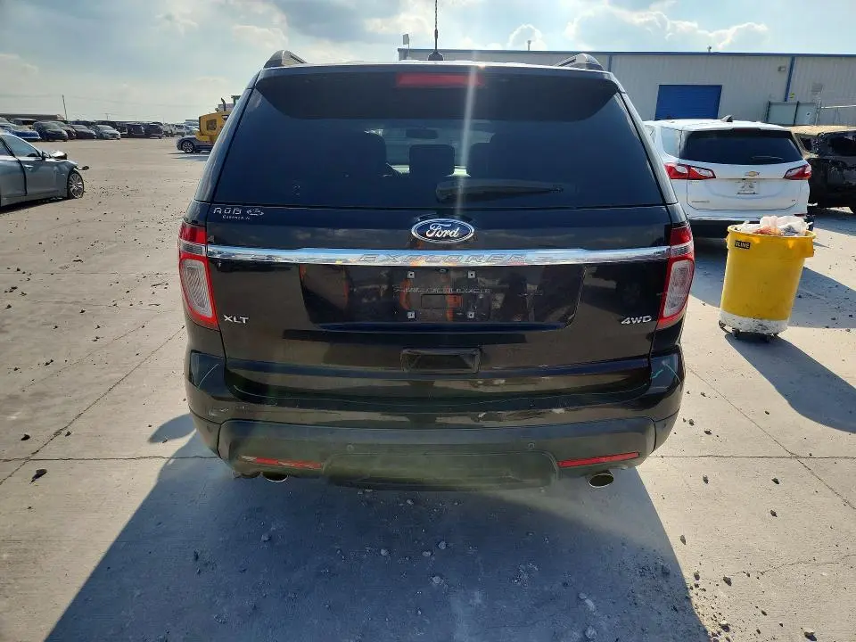 2013 FORD EXPLORER XLT  