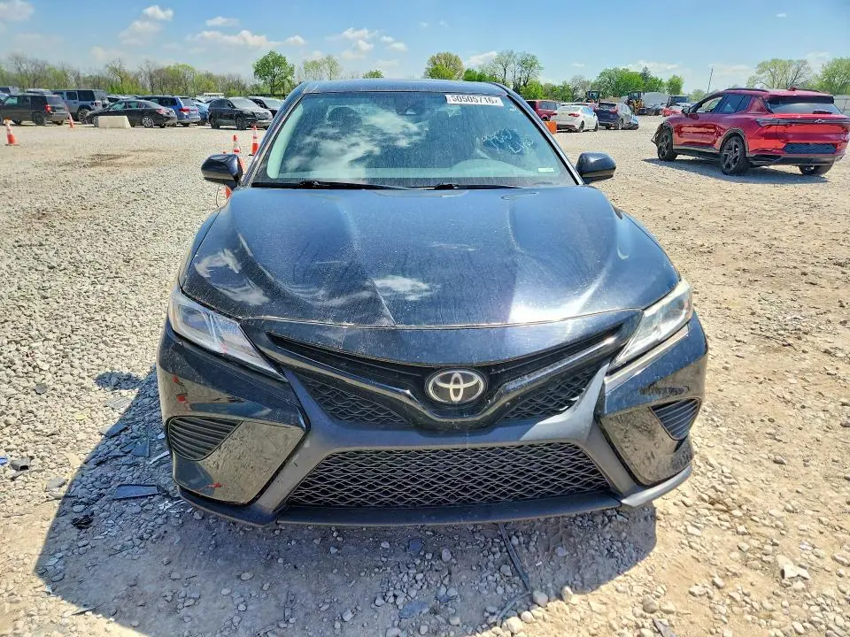2020 TOYOTA CAMRY SE NIGHTSHADE  