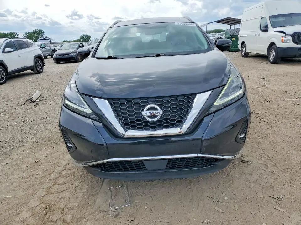 2019 NISSAN MURANO SV  