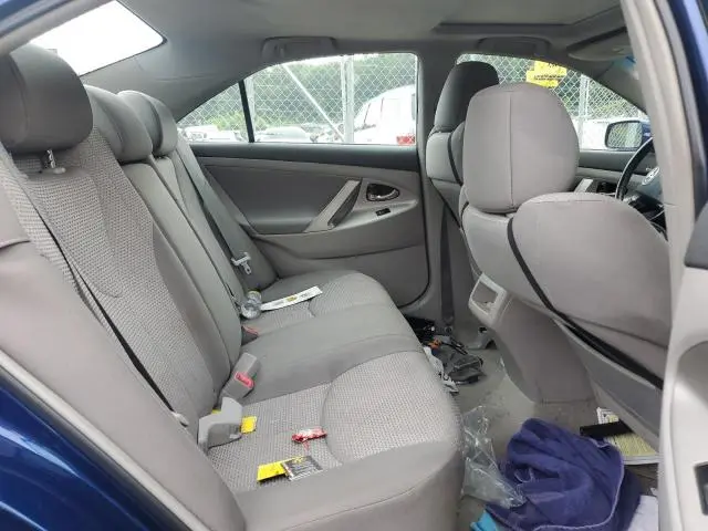 2011 TOYOTA CAMRY BASE  