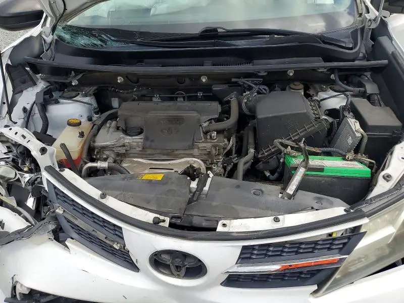 2014 TOYOTA RAV4 LE  