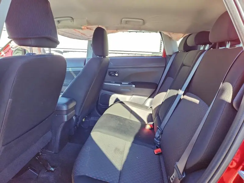 2019 MITSUBISHI OUTLANDER SPORT SE  