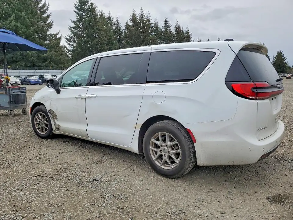 2023 CHRYSLER PACIFICA TOURING L  