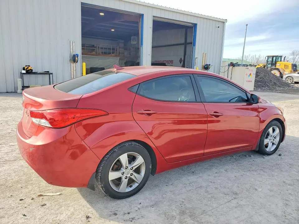 2013 HYUNDAI ELANTRA GLS  