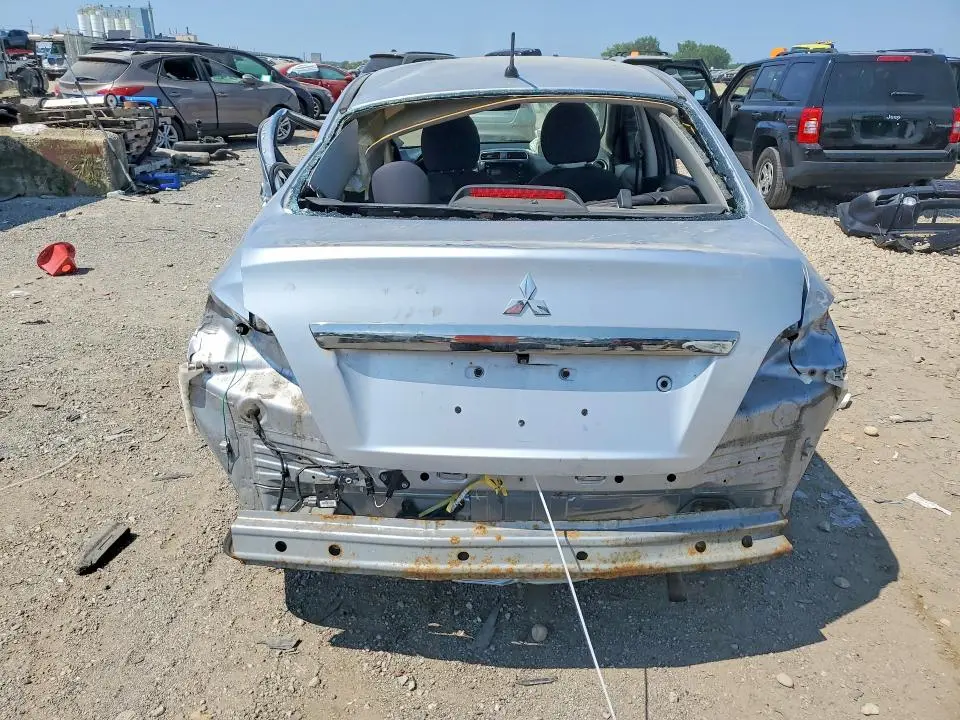 2017 MITSUBISHI MIRAGE G4 SE  