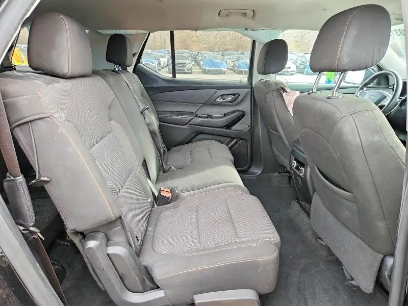 2020 CHEVROLET TRAVERSE LS  