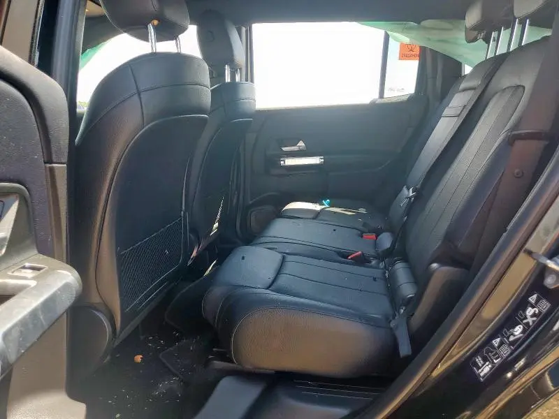 2020 MERCEDES-BENZ GLB 250  