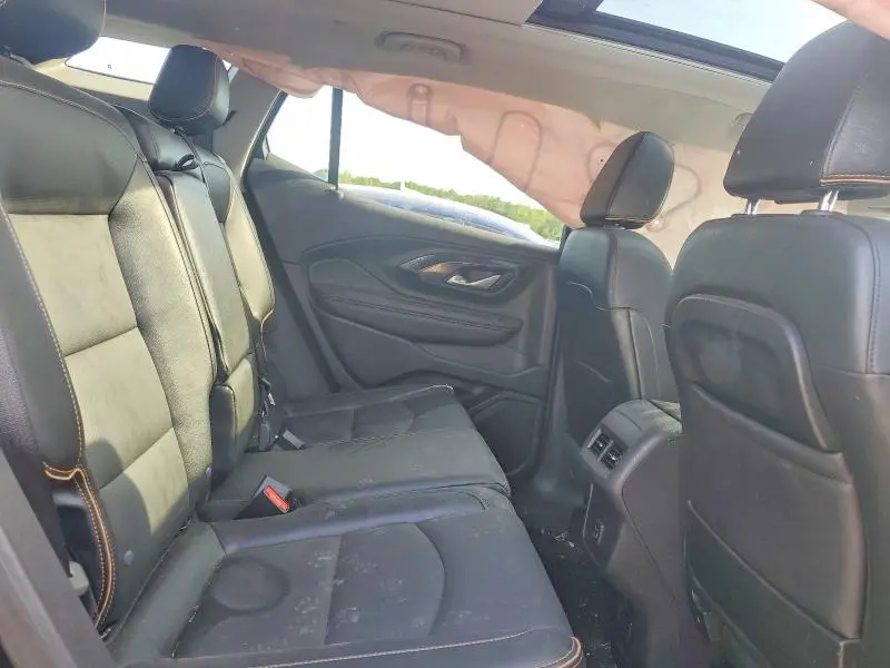 2024 GMC TERRAIN AT4  