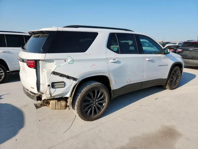 2022 CHEVROLET TRAVERSE RS  
