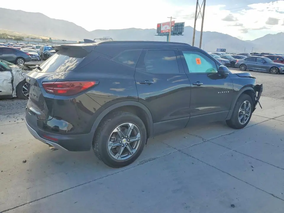 2023 CHEVROLET BLAZER 2LT  