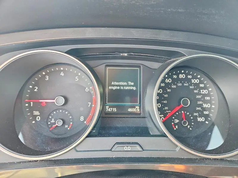 2018 VOLKSWAGEN TIGUAN SE  