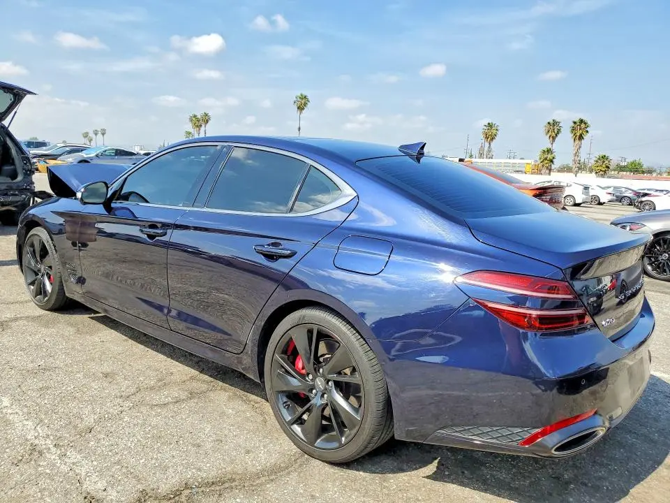 2023 GENESIS G70 3.3T STANDARD  