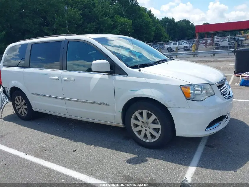 2016 CHRYSLER TOWN & COUNTRY TOURING