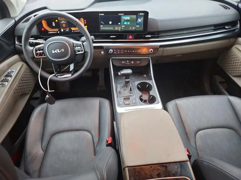 2025 KIA CARNIVAL LXS  