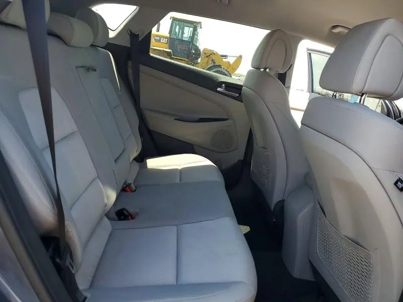 2018 HYUNDAI TUCSON SEL  