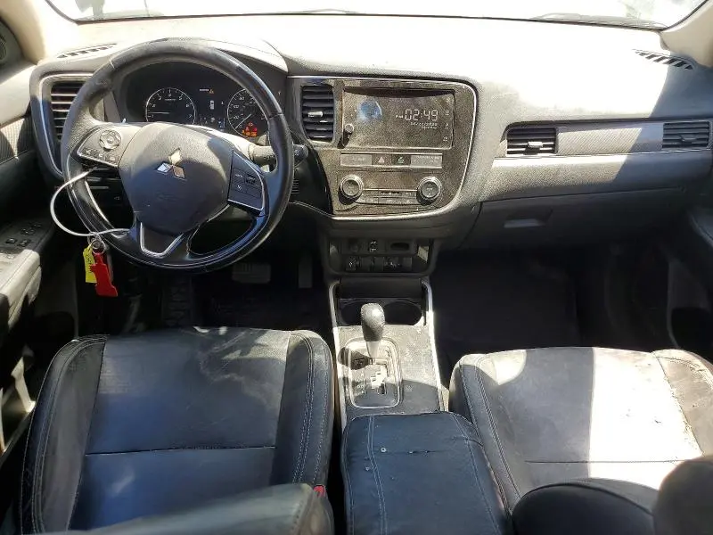 2019 MITSUBISHI OUTLANDER SE  